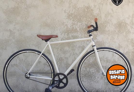 Deportes - BICICLETA FIXIE R28 - HASTA 6 CUOTAS SIN INTERES!! - En Venta