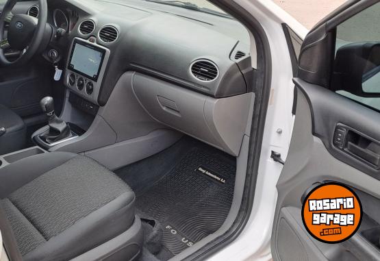 Autos - Ford Focus 1.6 MT 2011 Nafta 161000Km - En Venta