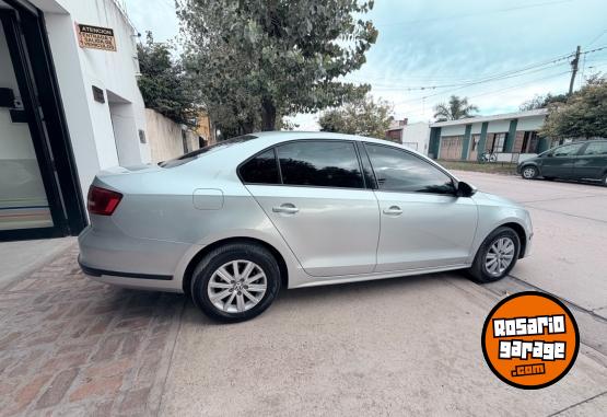 Autos - Volkswagen vento 2.0 Advance 2015 GNC 170000Km - En Venta