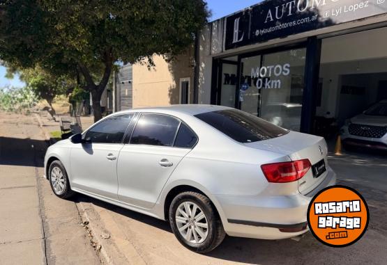 Autos - Volkswagen vento 2.0 Advance 2015 GNC 170000Km - En Venta