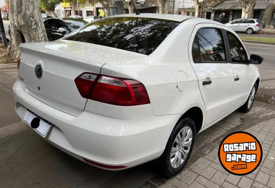 Autos - Volkswagen Voyage Comfortline 2016 Nafta 130000Km - En Venta