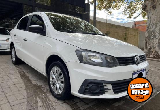 Autos - Volkswagen Voyage Comfortline 2016 Nafta 130000Km - En Venta