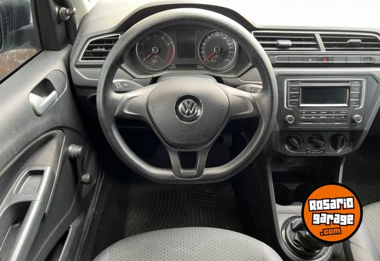 Autos - Volkswagen Voyage Comfortline 2016 Nafta 130000Km - En Venta
