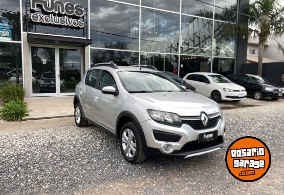 Autos - Renault Sandero Stepway Dynamique 2015 GNC 150000Km - En Venta