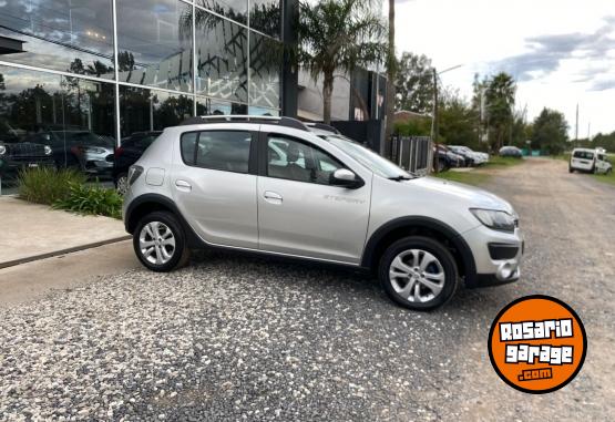 Autos - Renault Sandero Stepway Dynamique 2015 GNC 150000Km - En Venta