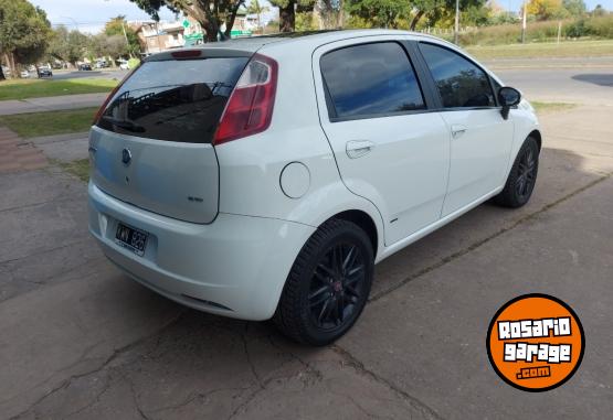 Autos - Fiat Punto essence 2012 GNC  - En Venta