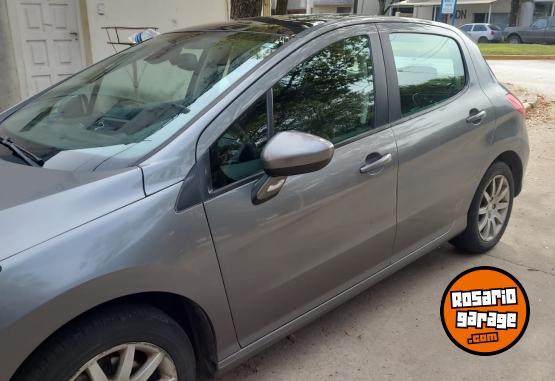 Autos - Peugeot 308 2013 Nafta 120000Km - En Venta