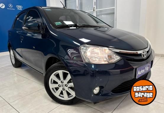 Autos - Toyota ETIOS XLS 2016 Nafta 78000Km - En Venta