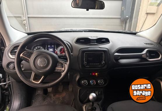 Camionetas - Jeep Renegade Sport 2017 Nafta 15000Km - En Venta