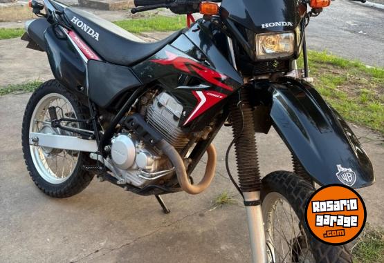 Motos - Honda Tornado 2020 Nafta 18000Km - En Venta