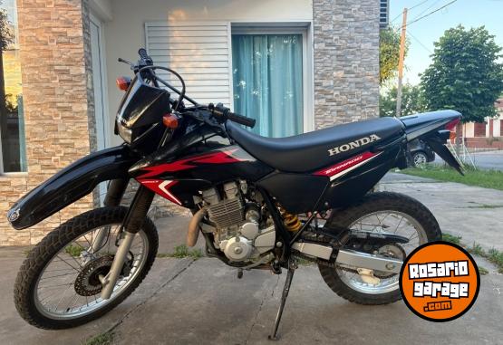 Motos - Honda Tornado 2020 Nafta 18000Km - En Venta