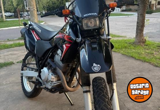 Motos - Honda Tornado 2020 Nafta 18000Km - En Venta