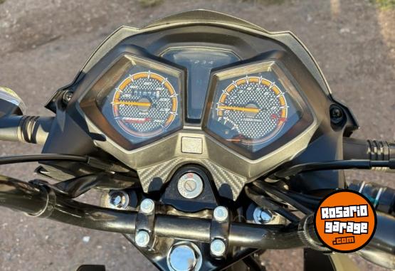 Motos - Honda HONDA TWISTER DELUXE 2023 Nafta 1900Km - En Venta