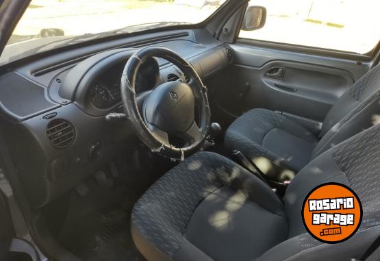 Utilitarios - Renault KANGOO PH3 CONFORT 2015 GNC 137000Km - En Venta