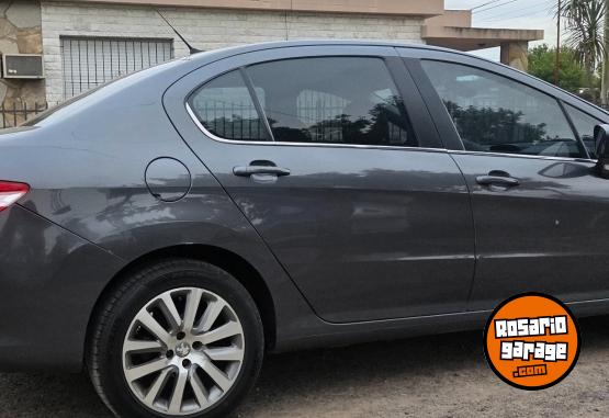 Autos - Peugeot 408 hdi feline 2015 Diesel 187000Km - En Venta