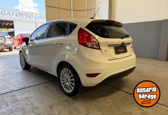 Autos - Ford FIESTA 1.6 TITANIUM 2016 Nafta 120000Km - En Venta
