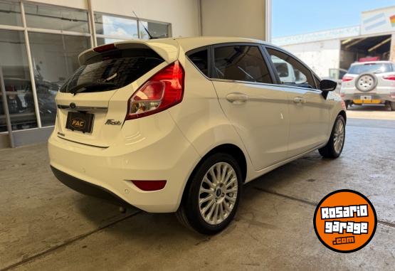 Autos - Ford FIESTA 1.6 TITANIUM 2016 Nafta 120000Km - En Venta