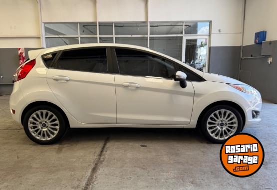 Autos - Ford FIESTA 1.6 TITANIUM 2016 Nafta 120000Km - En Venta