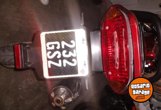 Motos - Yamaha Fazer 250 2010 Nafta 47000Km - En Venta