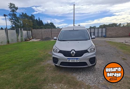 Utilitarios - Renault KANGOO 16 ZEN 2021 GNC 79800Km - En Venta