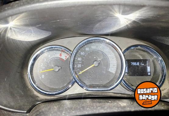 Utilitarios - Renault KANGOO 16 ZEN 2021 GNC 79800Km - En Venta