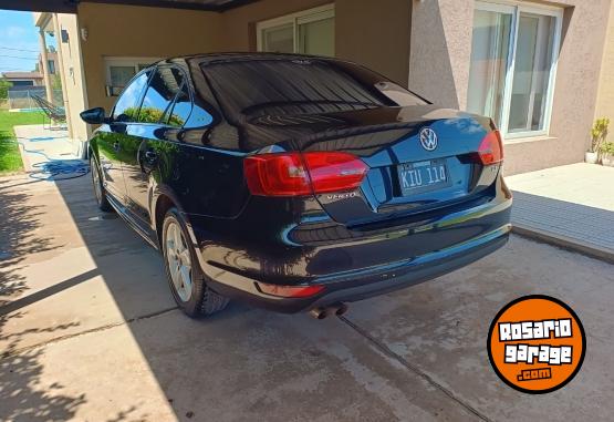 Autos - Volkswagen Vento Luxury Tiptronic 2011 Nafta 104000Km - En Venta