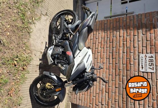 Motos - Bajaj Ns 200 2018 Nafta 37000Km - En Venta