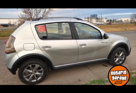 Autos - Renault Sandero stepway 2012 Nafta 214000Km - En Venta