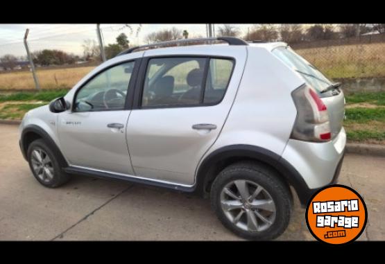Autos - Renault Sandero stepway 2012 Nafta 214000Km - En Venta