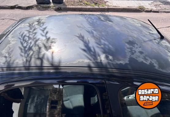 Autos - Peugeot 207 2012 Nafta 142000Km - En Venta