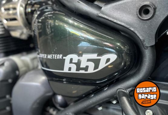 Motos - Royal Enfield super meteor 650 2025 Nafta 9042Km - En Venta
