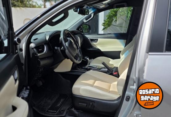 Camionetas - Toyota SW4 DIAMONT 7 AS 2022 Diesel 74000Km - En Venta