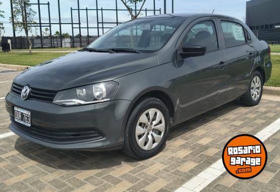 Autos - Volkswagen Voyage 2015 GNC 142000Km - En Venta