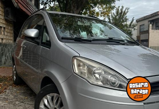 Autos - Fiat Idea Essence 2013 Nafta 145000Km - En Venta