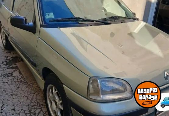 Autos - Renault Clio 1999 Diesel 111111Km - En Venta
