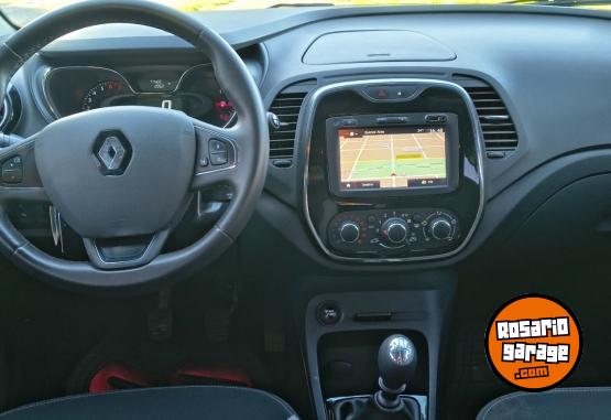 Autos - Renault Captur zen 2.0 2017 Nafta 77000Km - En Venta