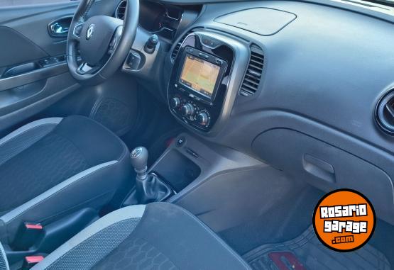Autos - Renault Captur zen 2.0 2017 Nafta 75000Km - En Venta