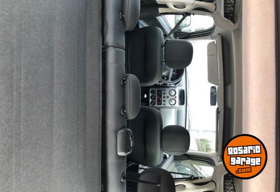 Utilitarios - Peugeot Partner 2020 Diesel 59000Km - En Venta