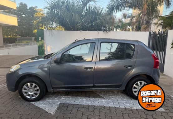 Autos - Renault Sandero 2010 Nafta 140000Km - En Venta