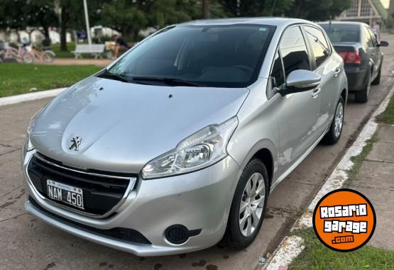 Autos - Peugeot 208 active 2013 Nafta 85000Km - En Venta