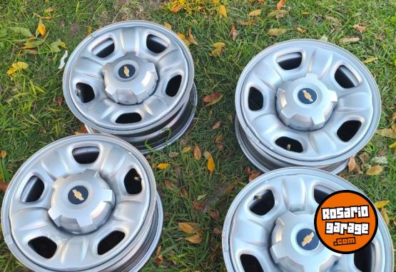 Accesorios para Autos - Llantas Chevrolet S10 R16 x 4 - En Venta