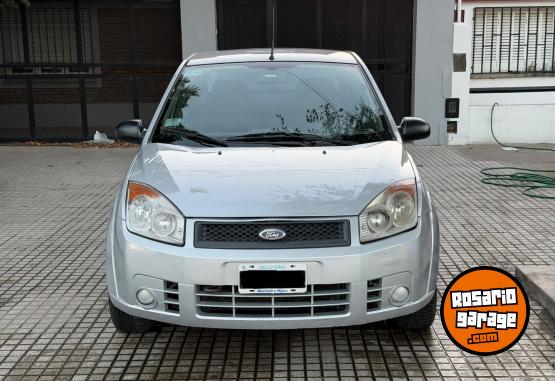 Autos - Ford Fiesta MAX 1.6 AMBIENTE 2009 GNC  - En Venta