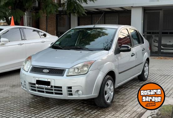 Autos - Ford Fiesta MAX 1.6 AMBIENTE 2009 GNC  - En Venta