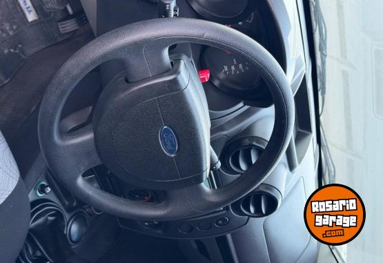 Autos - Ford Fiesta MAX 1.6 AMBIENTE 2009 GNC  - En Venta