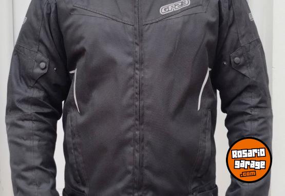 Accesorios para Motos - Campera Moto con protecci�nes c�mo nueva - En Venta