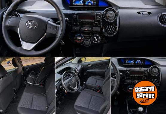 Autos - Toyota Etios 2017 Nafta 137500Km - En Venta