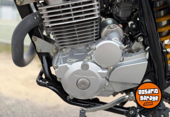 Motos - Honda Tornado Xr 250 2024 Nafta 1600Km - En Venta