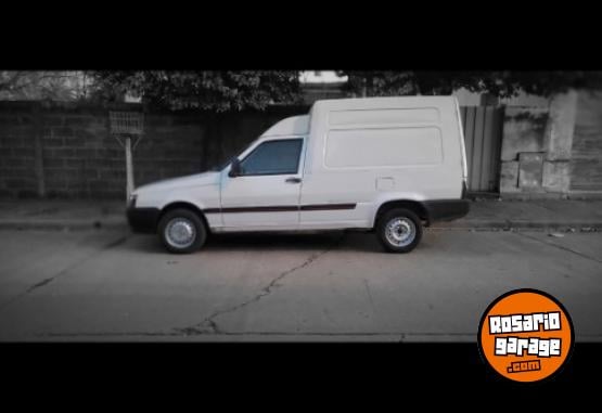Utilitarios - Fiat Fiorino 2013 Nafta 175000Km - En Venta