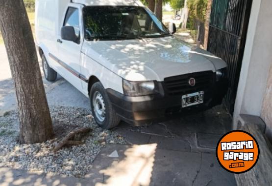 Utilitarios - Fiat Fiorino 2013 Nafta 175000Km - En Venta