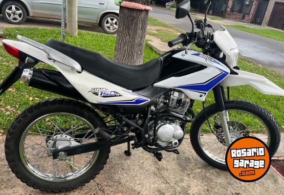 Motos - Motomel Skua 150 v6 2023 Nafta 24000Km - En Venta
